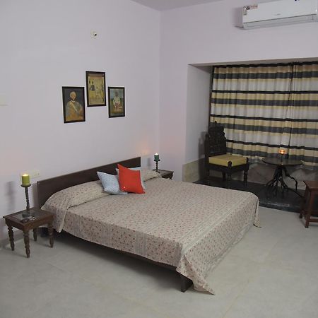 Mahavir Niwas Panzió Udaipur Kültér fotó